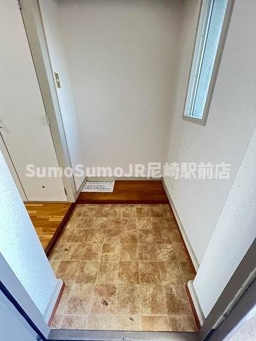 玄関　明るい玄関です