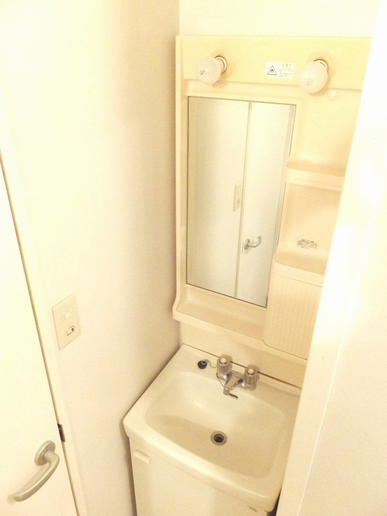 洗面設備　独立洗面台