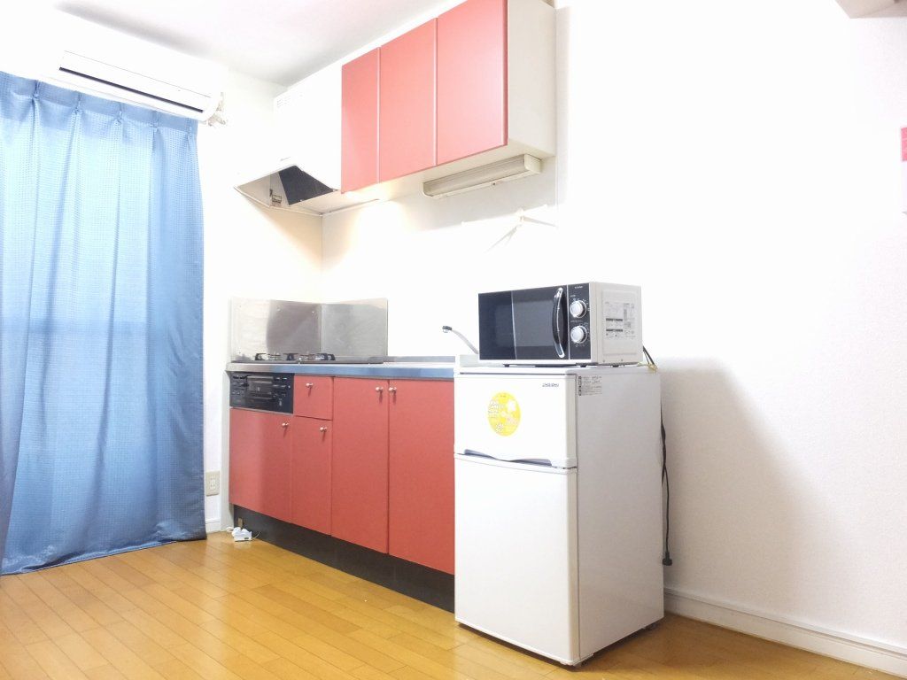 キッチン　３口ガスコンロ仕様のお部屋です。