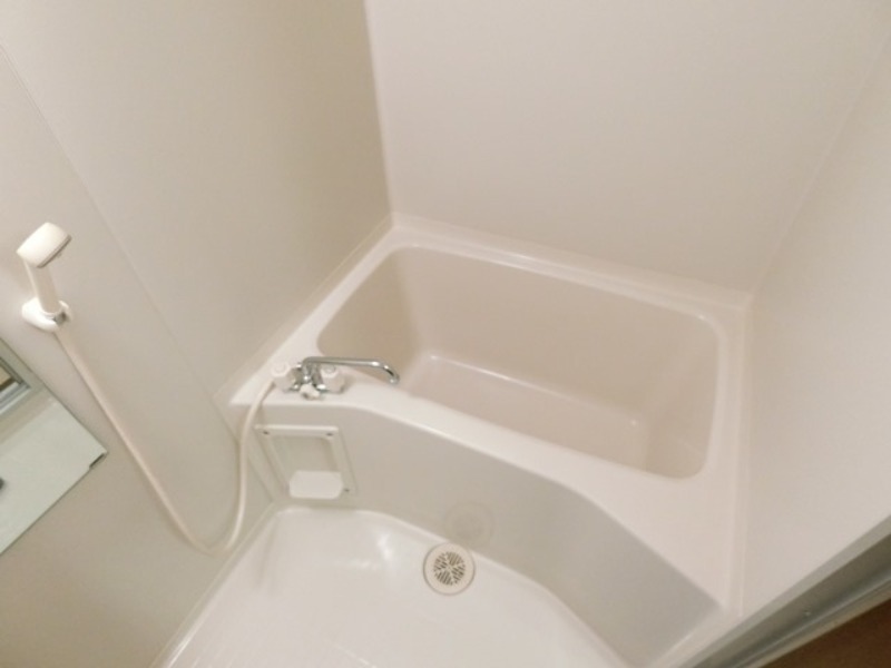 バス・シャワールーム　図面と現状に相違がある場合には現状を優先