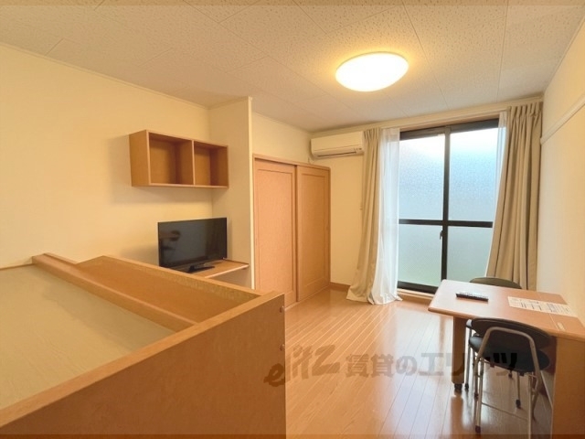 居室・リビング　洋室