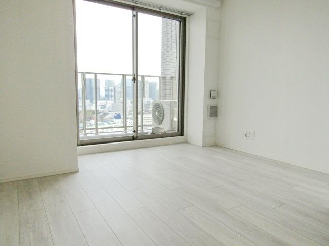 居室・リビング　★明るい洋室★