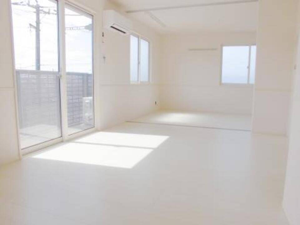 居室・リビング　リビング