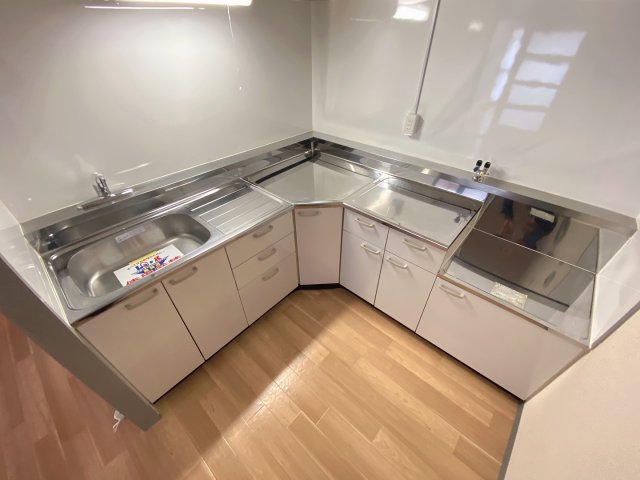 キッチン　別部屋イメージ写真