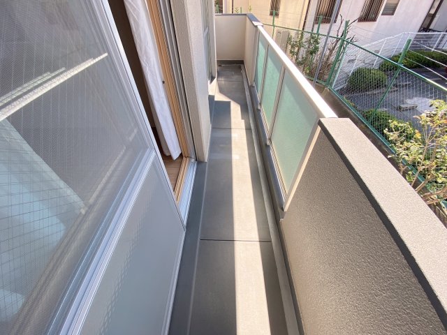 バルコニー　別部屋イメージ写真