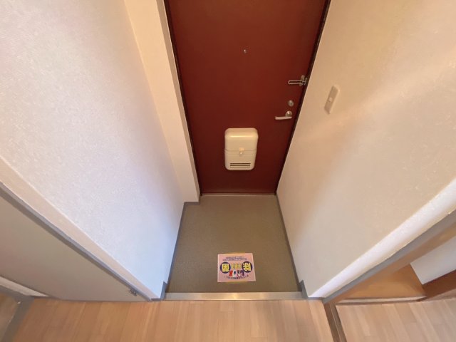 玄関　別部屋イメージ写真