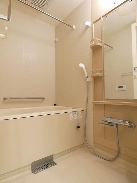 バス・シャワールーム　バス※別部屋参考写真