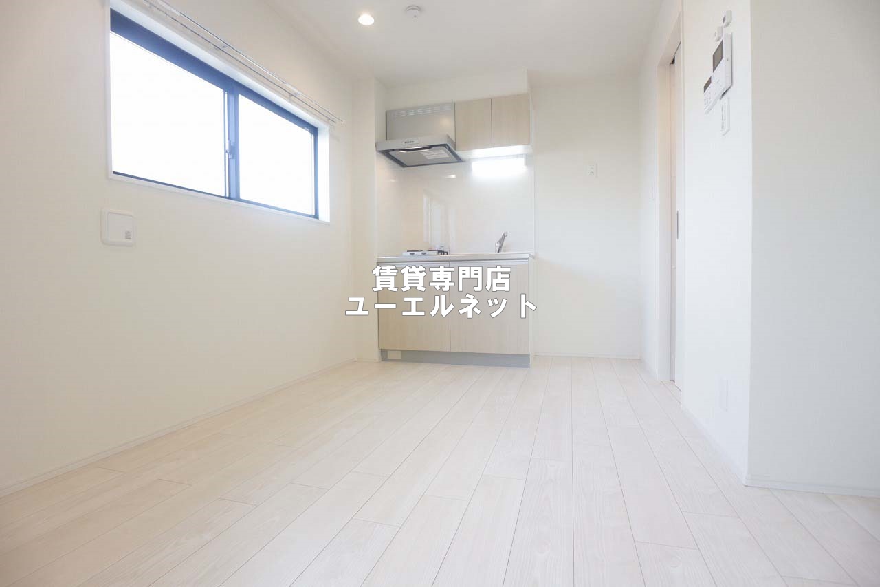 居室・リビング　ゆったりとくつろげる、落ち着きのある居室空間です