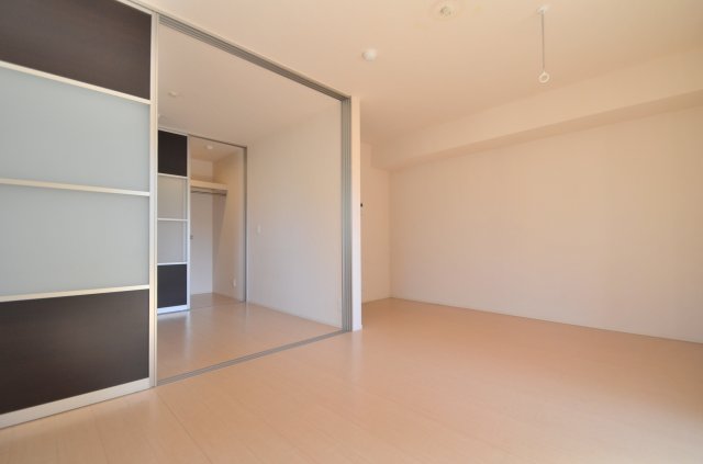 居室・リビング　※同号室別部屋参考写真になります。