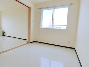 その他部屋・スペース　同タイプ内観です