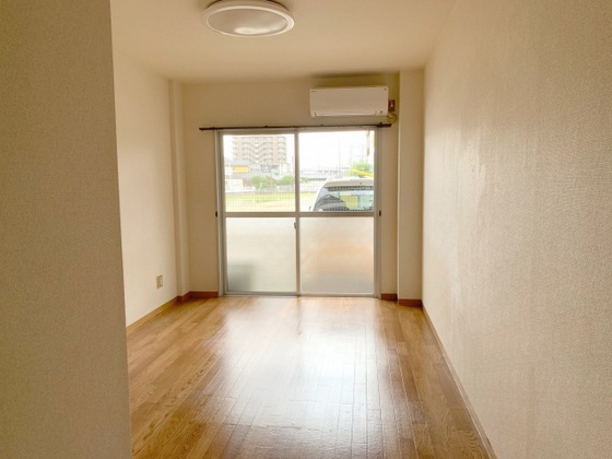 居室・リビング　他号室のお写真です