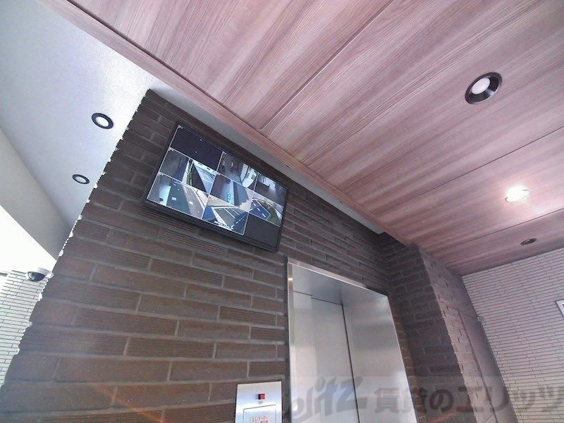 セキュリティ　エントランス