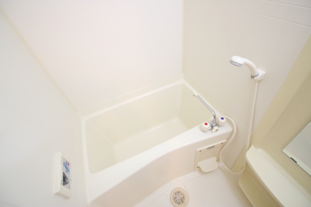 バス・シャワールーム　※別室の参考写真の為、現況優先です。