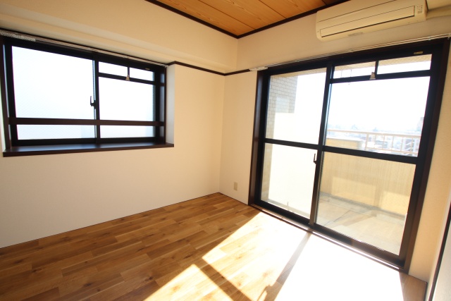 バルコニー　※別室の参考写真の為、現況優先です。