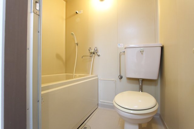 バス・シャワールーム　同仕様