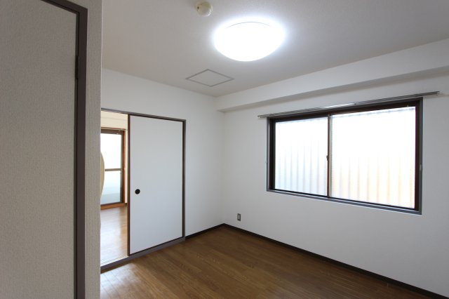 居室・リビング　同仕様