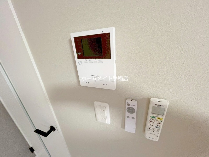 セキュリティ　モニター付きインターホンで安心です♪