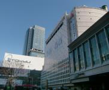 ショッピングセンター　東急百貨店東横店（ショッピングセンター）まで550m