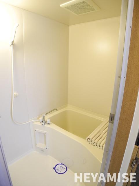 バス・シャワールーム　※同間取りの別の階のお部屋の画像です※現況を優先します