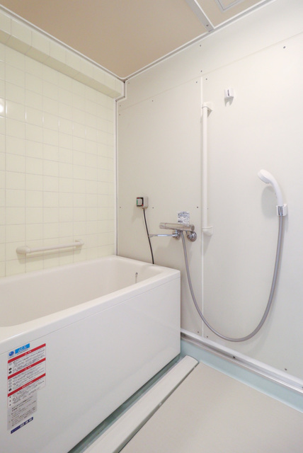 バス・シャワールーム　浴室