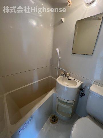 バス・シャワールーム　ゆったり過ごせるお風呂です