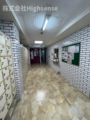 ロビー　落ち着いたロビーです