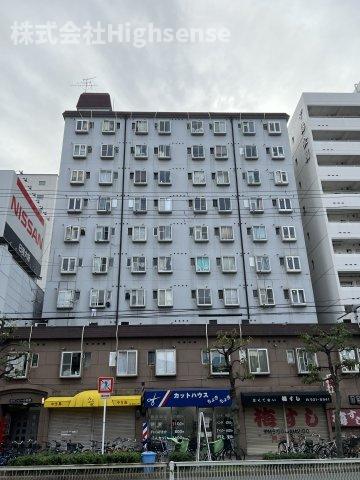 建物外観　落ち着いた雰囲気の外観です