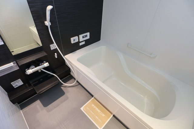 バス・シャワールーム　風呂