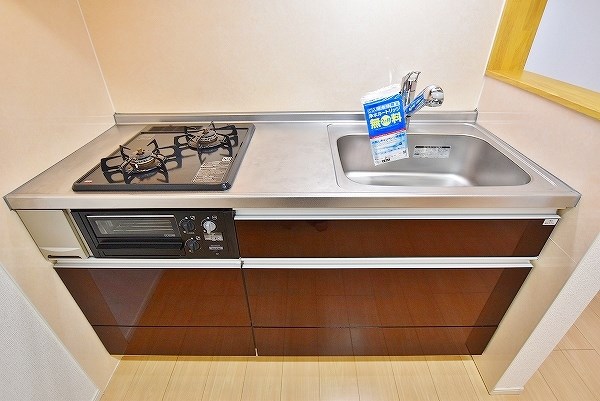 キッチン　★2口ガスシステムキッチン（グリル付）★