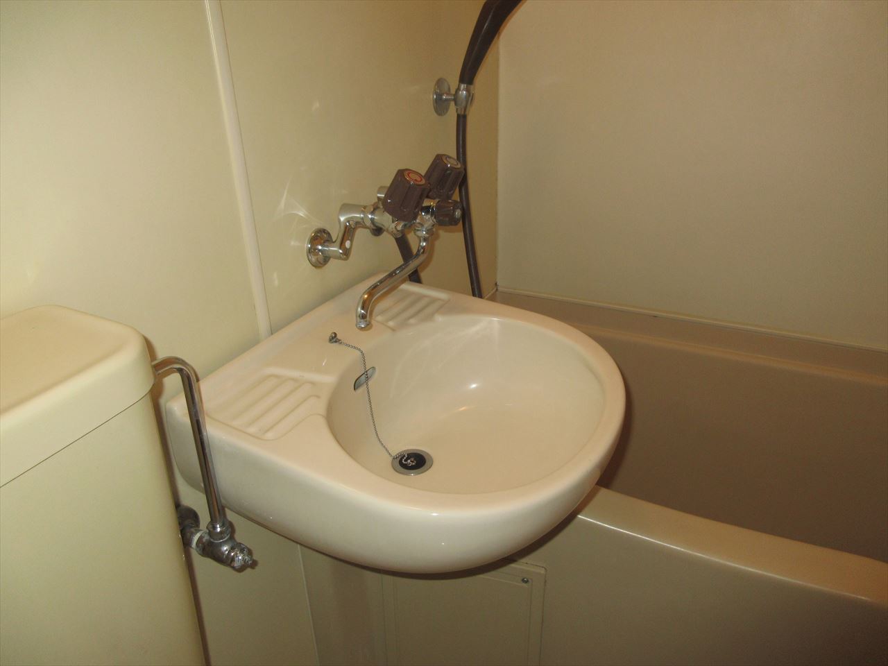 洗面設備　ラ・グラシューズ町南