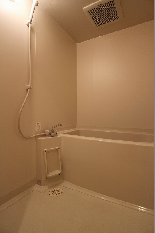 バス・シャワールーム　別室参考写真