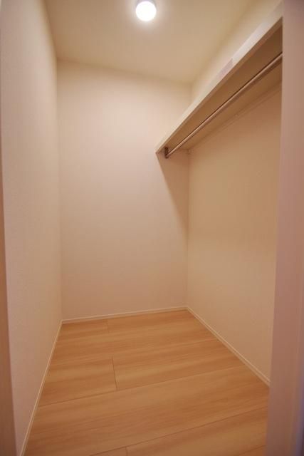 収納　★ウォークインクローゼット★