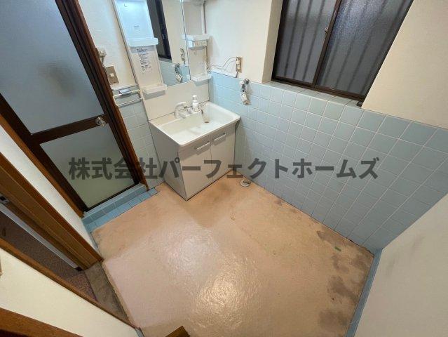 洗面設備　忙しい朝には欠かせない洗面所です