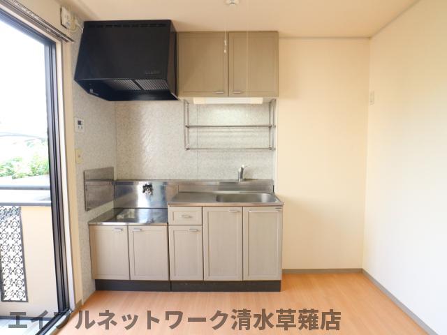 キッチン　キッチンでお料理をお楽しみください