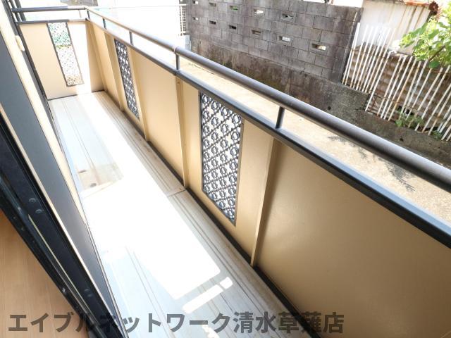 バルコニー　バルコニーがあります