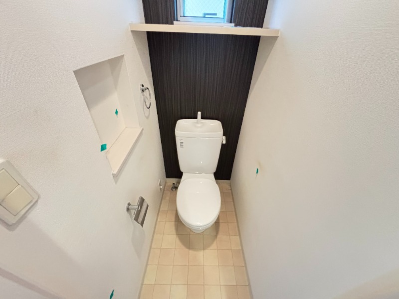 トイレ　別号室