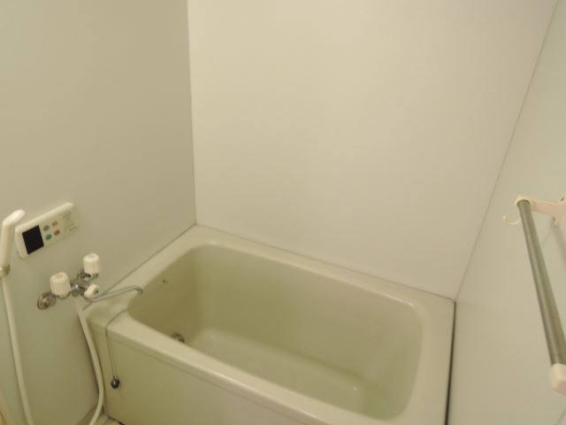 バス・シャワールーム　まったりできるバスです。