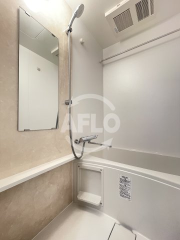 バス・シャワールーム　エスリードレジデンス梅田グランゲート　風呂