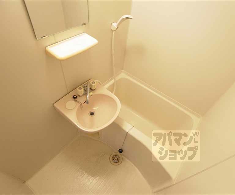 バス・シャワールーム　２０１