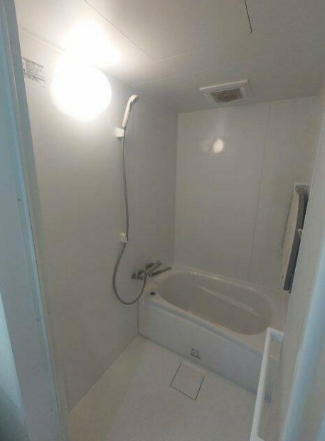 バス・シャワールーム　清潔な浴室！