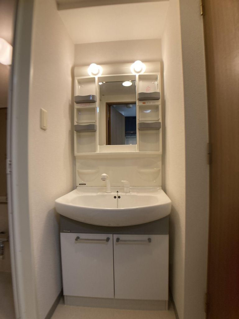 洗面設備　洗面所