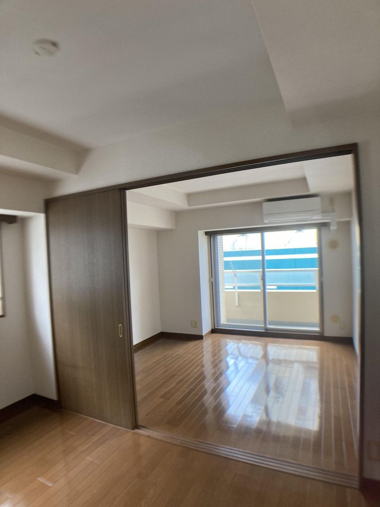 居室・リビング　洋室