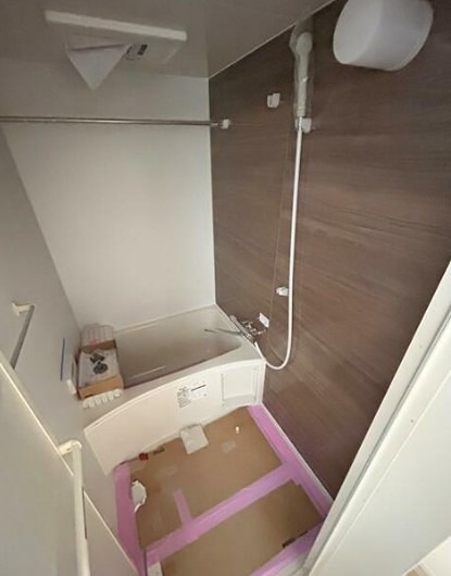 バス・シャワールーム