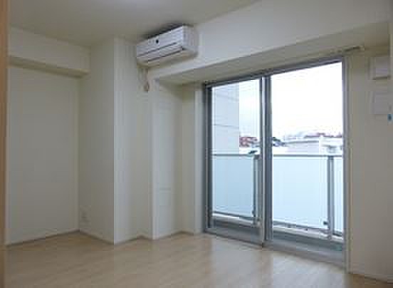 居室・リビング　居室※別部屋参考写真