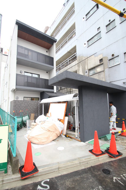 建物外観　現在建築中