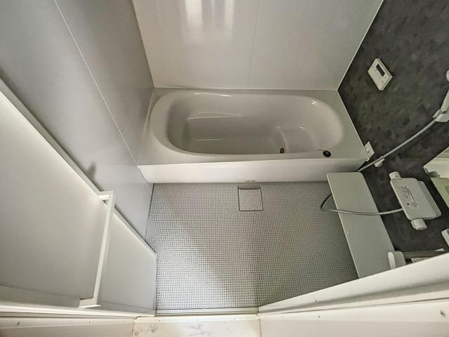 バス・シャワールーム　浴室