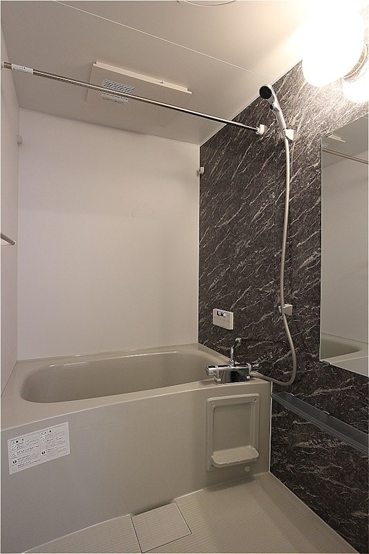 バス・シャワールーム　建築中の為、写真は大和ハウスの同じモデルの新築参考写真です。