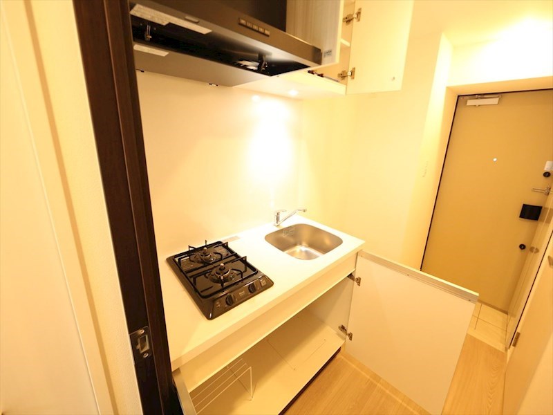 キッチン　システムキッチン（ガス2口コンロ付）