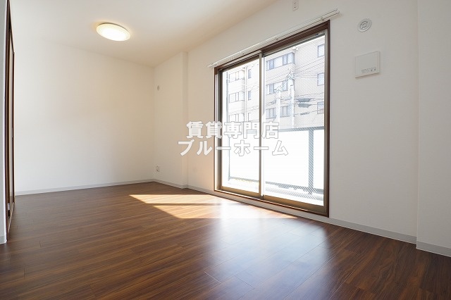 居室・リビング　12.19帖の広々としたリビング！