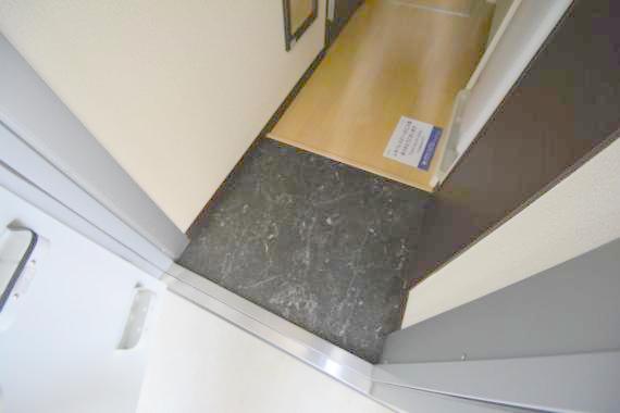 玄関　素敵な玄関は毎朝あなたを元気に送りだしてくれますよ。